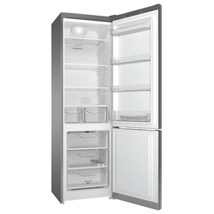 Холодильник двухкамерный Indesit DF 5200 S