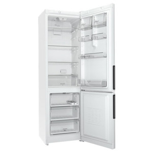 Холодильник двухкамерный Hotpoint-Ariston HF 4200 W