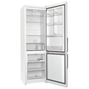 Холодильник двухкамерный Hotpoint-Ariston RFC 20 W