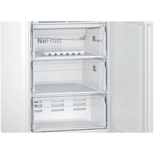 Холодильник двухкамерный Bosch KGN39VW25R