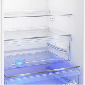 Холодильник двухкамерный Beko B3RCNK362HS